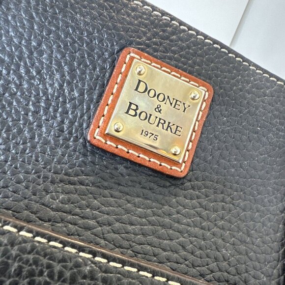 Dooney & Bourke Lexington Black Pebbled Leather Double Handle Zipper Tote Bag - Picture 6 of 13